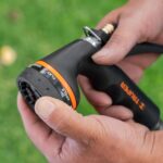 Pistola metálica para manguera 8 funciones Truper - Imagen 5